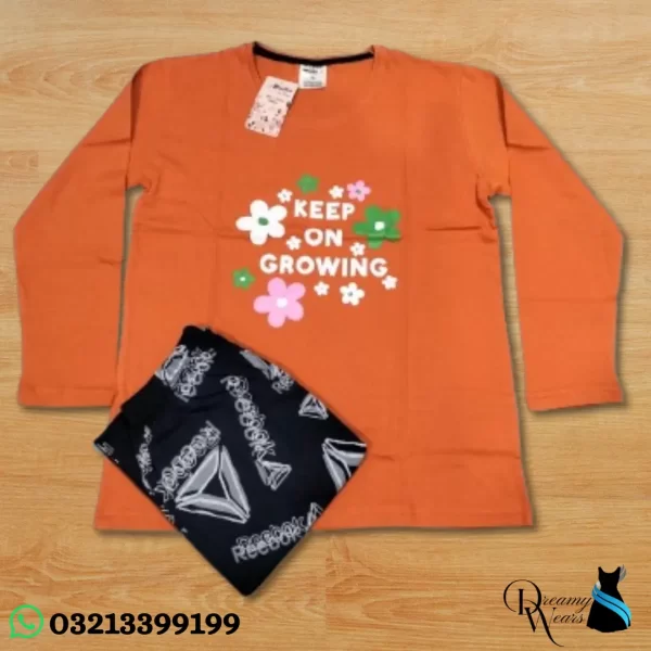 Keep On Growing: Orange Black